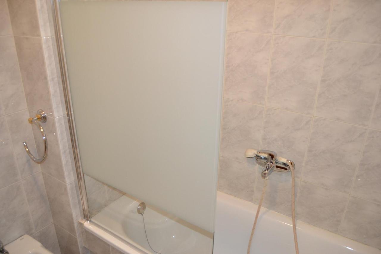 Ferienwohnung Inmoinsuas Plaza De Galicia 32 Sarria Exterior foto